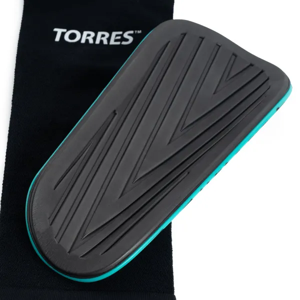 Щитки футбольные TORRES Pro за 1&nbsp;972 ₽ в Стерлитамаке